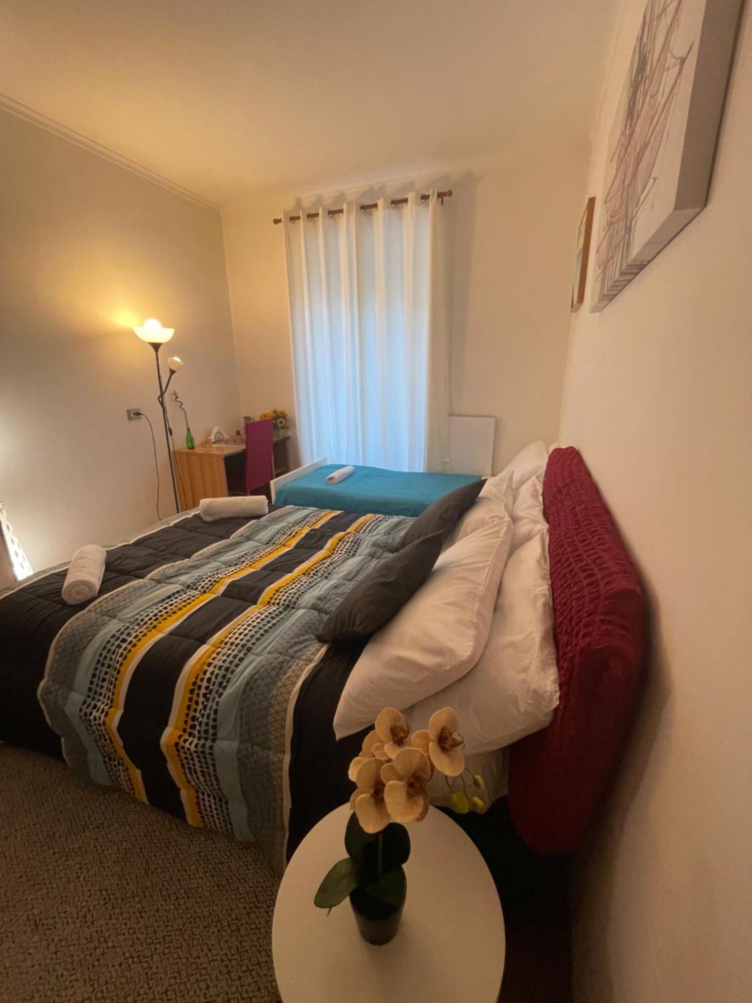 Bed and Breakfast Holiday Colosseum Рим Екстер'єр фото